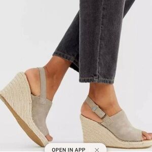 TOMS Monica taupe suede beige espadrille wedge sandals 8